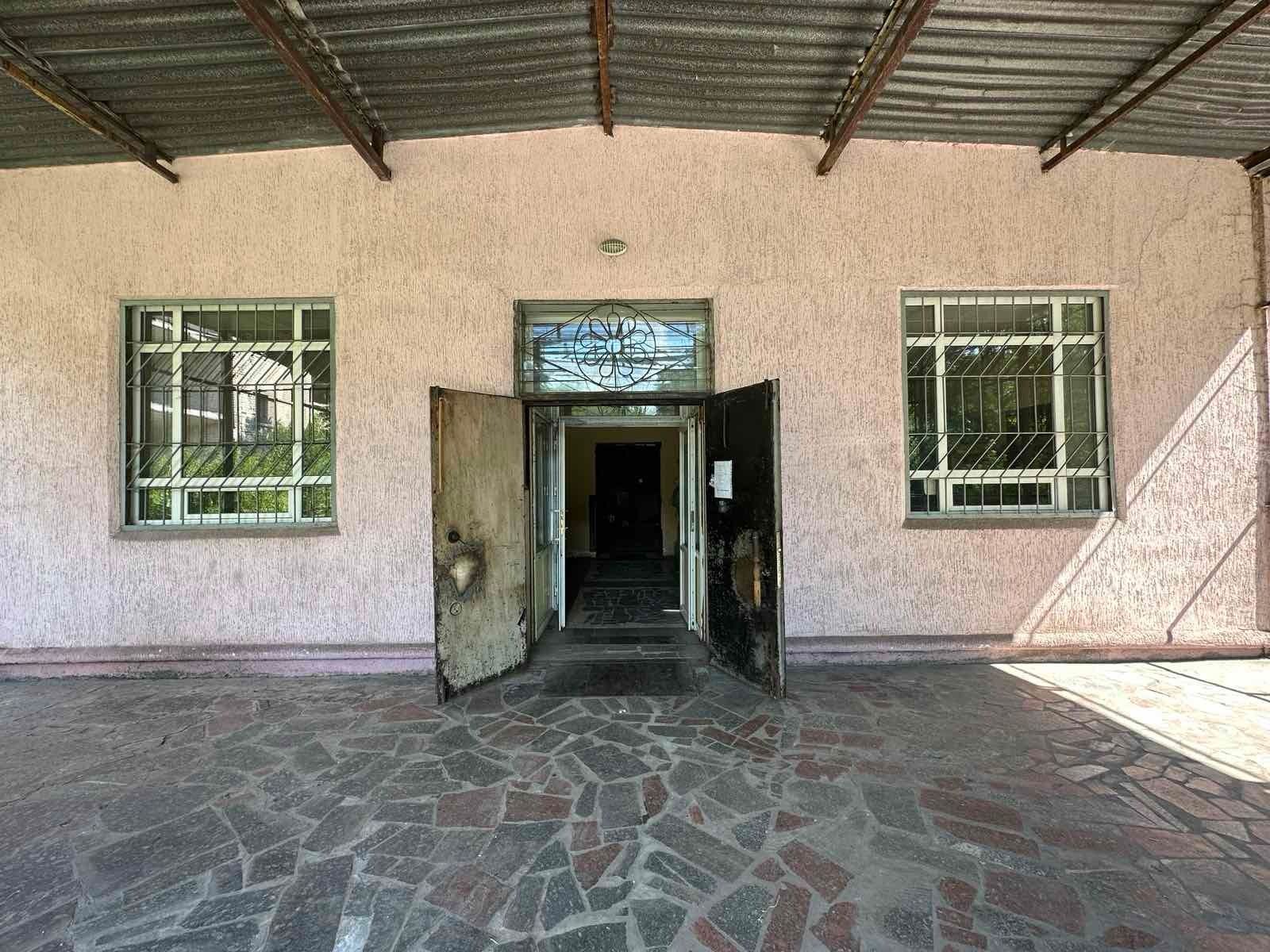 1838263313101728