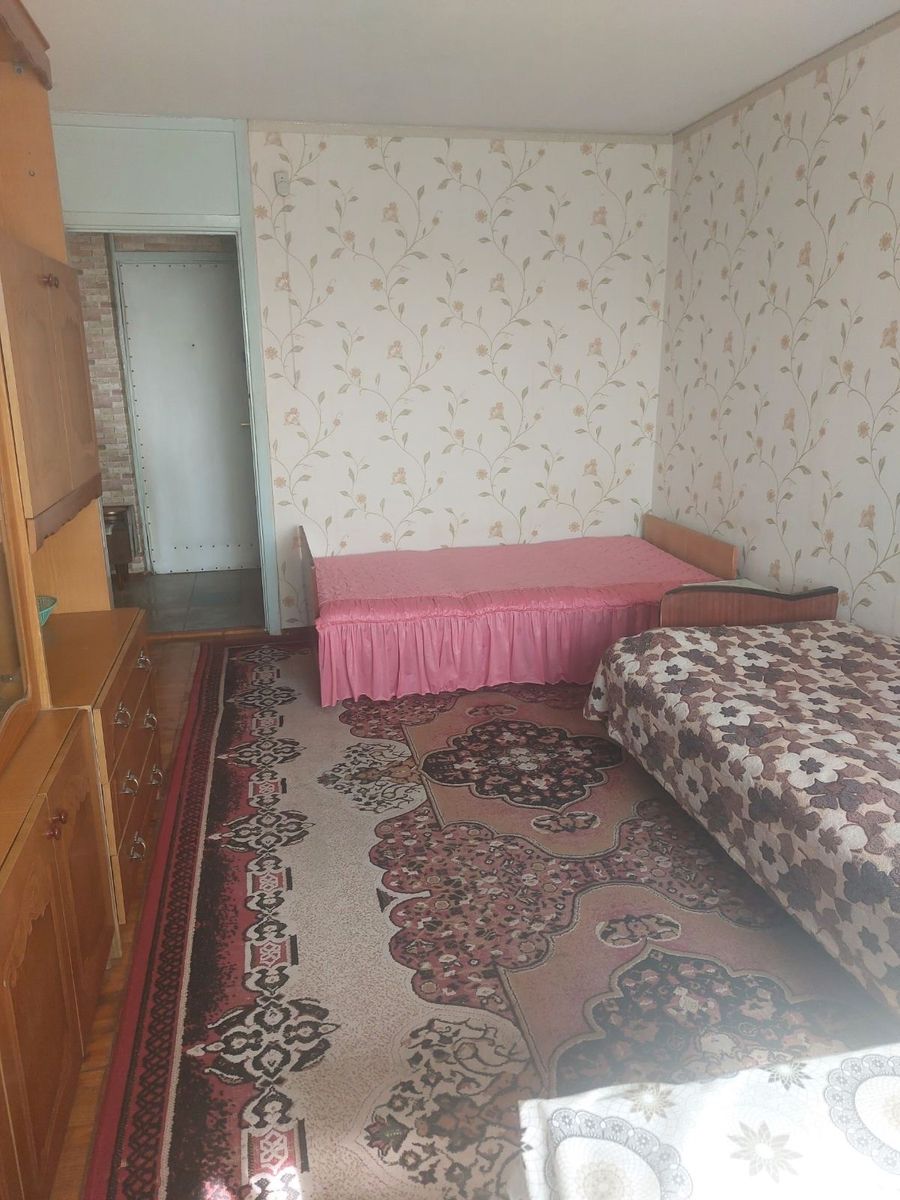 1838324794546729