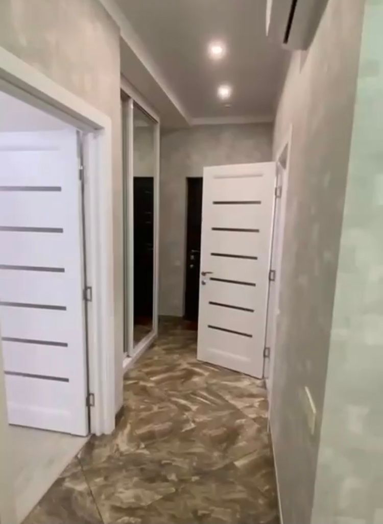 1832357982759732