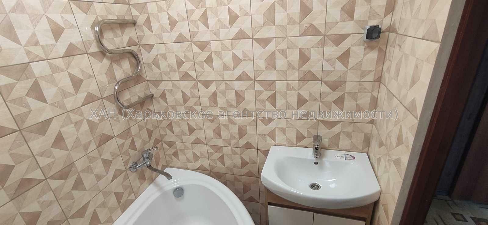 1833898002541735