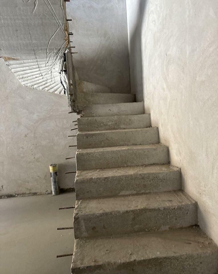 1835366335203735