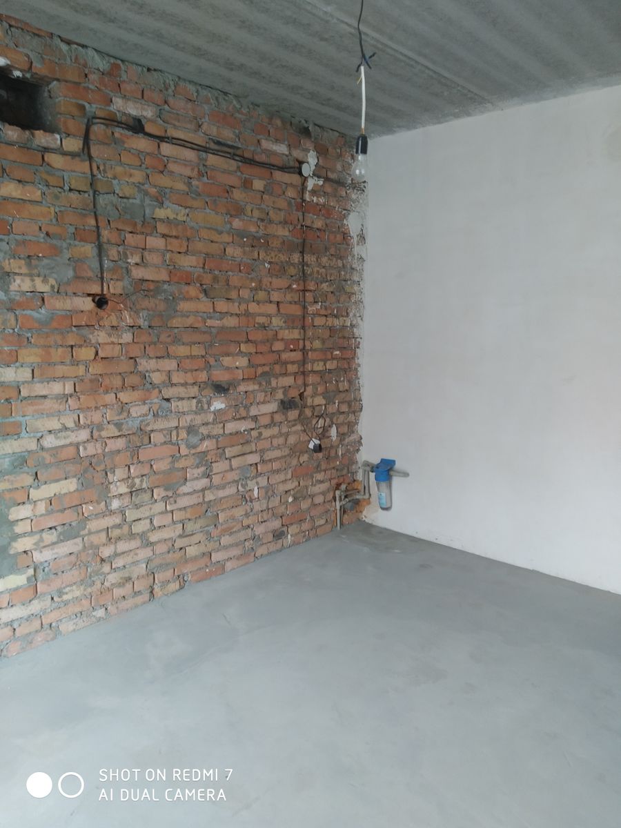 1713325493094736