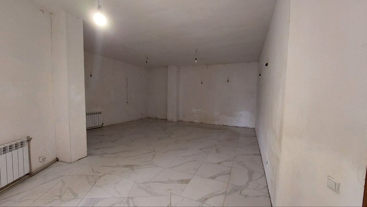 1832667248743736