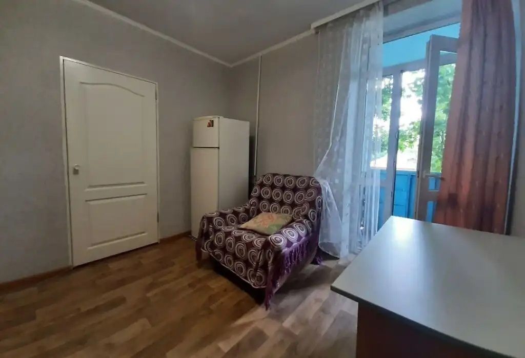 1836008631447736