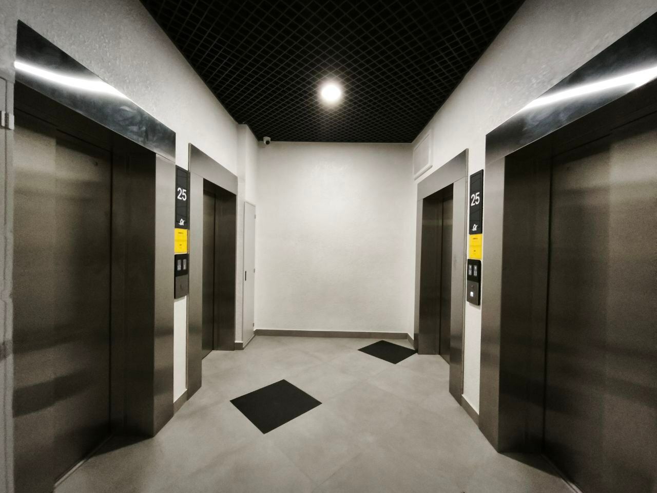 1830819276635737