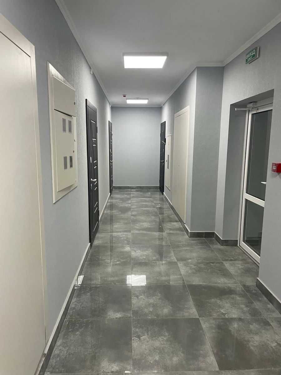 1842058051460737