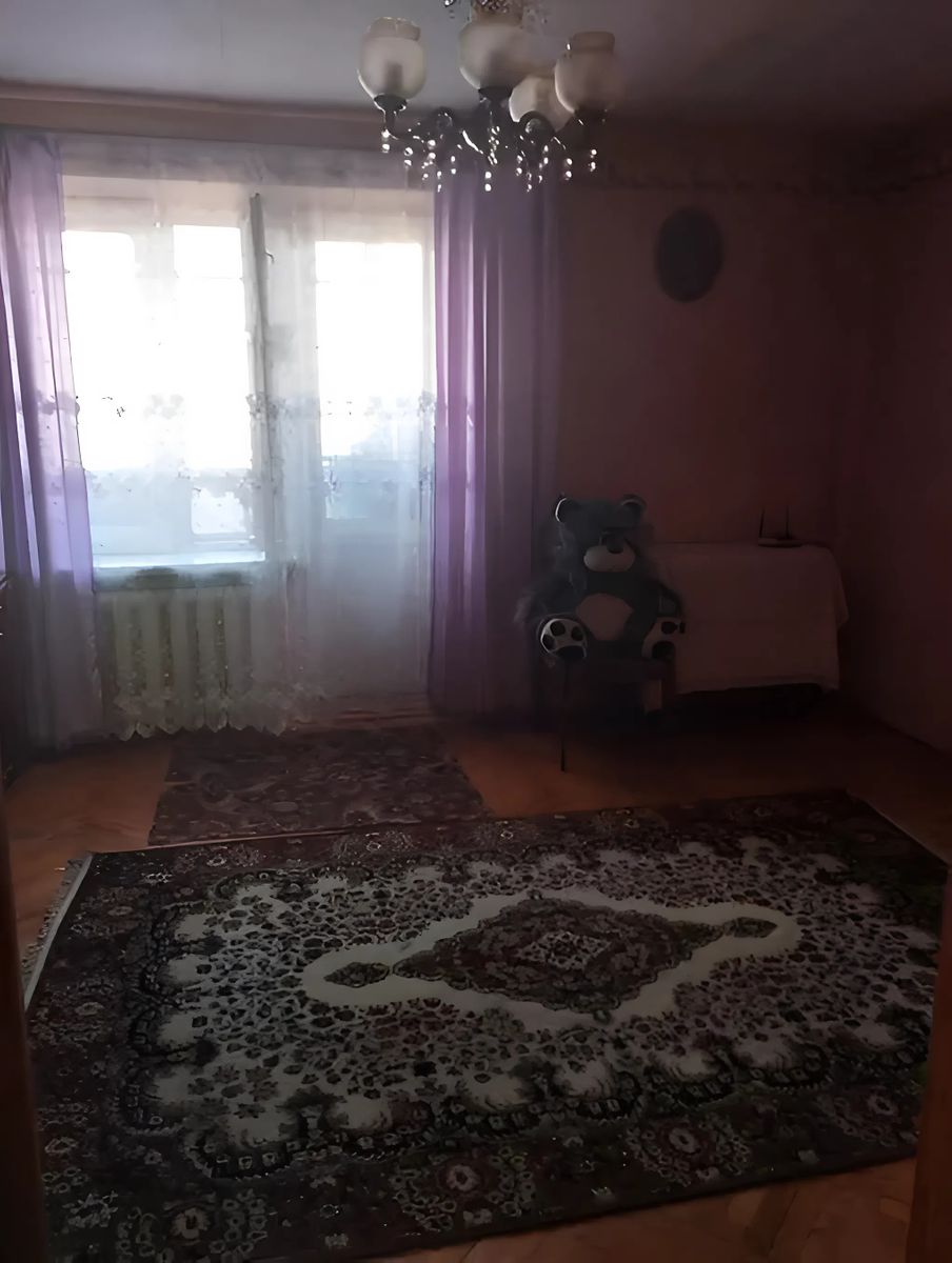1835387015632739