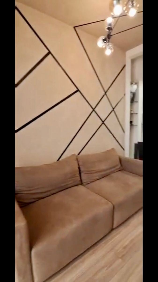 1839457675056739