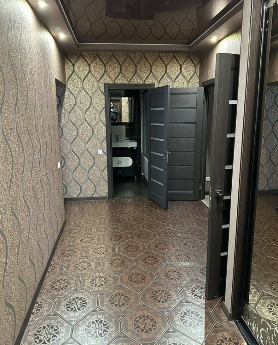 1830723924793074