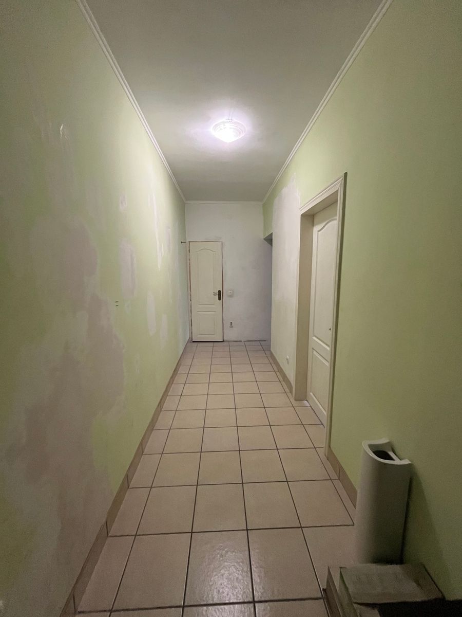 1834567571457074