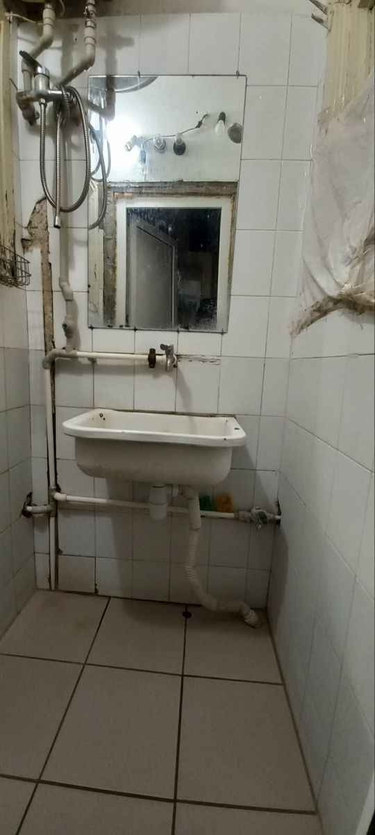 1832451011513740
