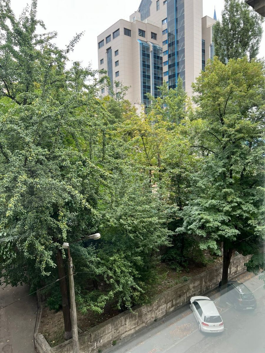 1837090574592740