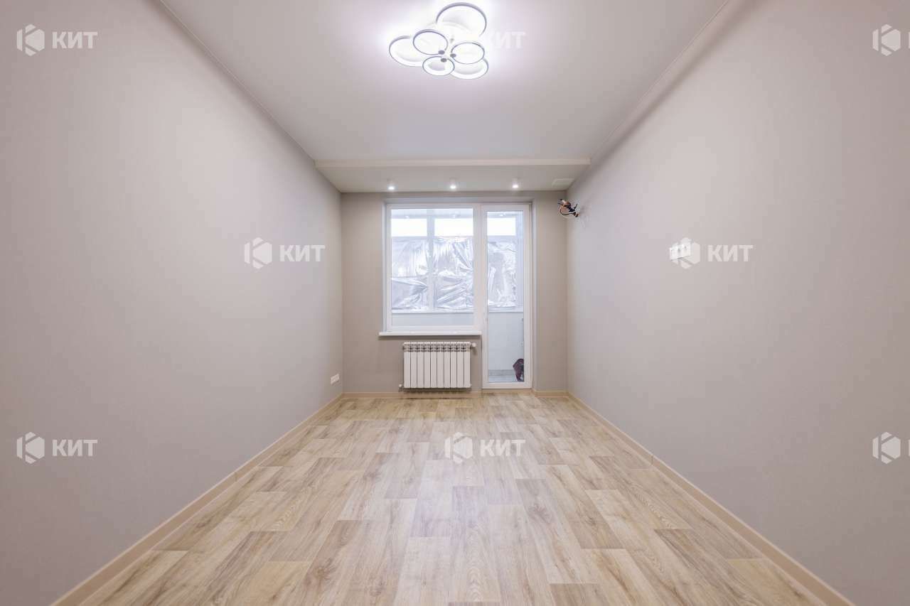 1835435685354741