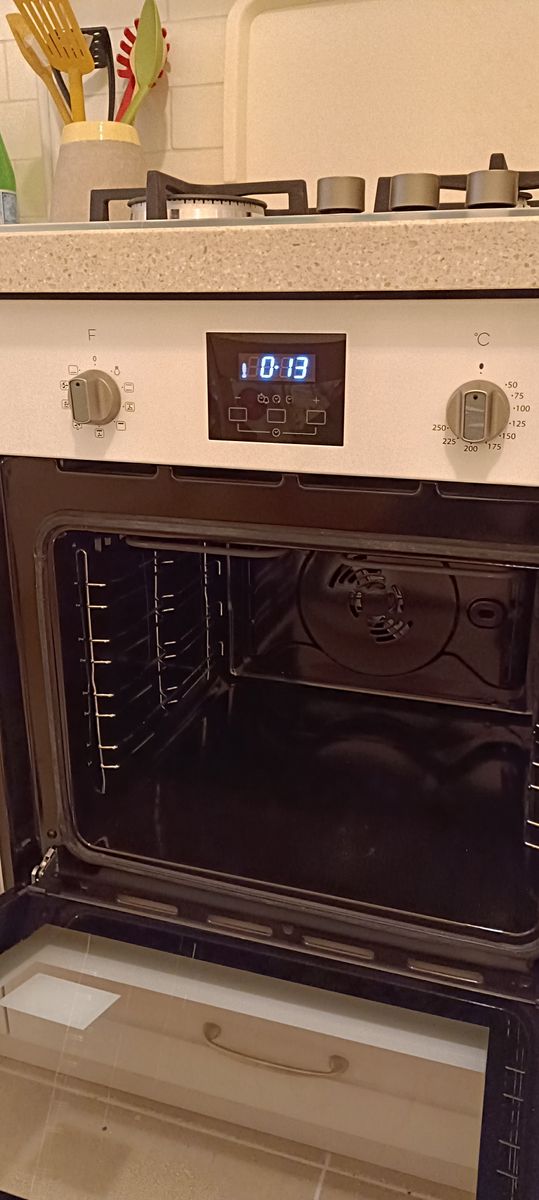 1837125000821741