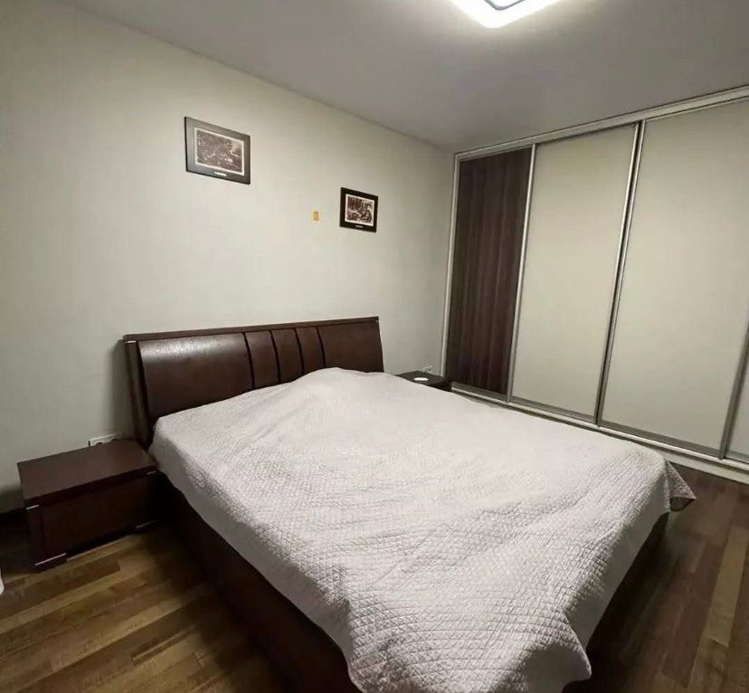 1839611408732741