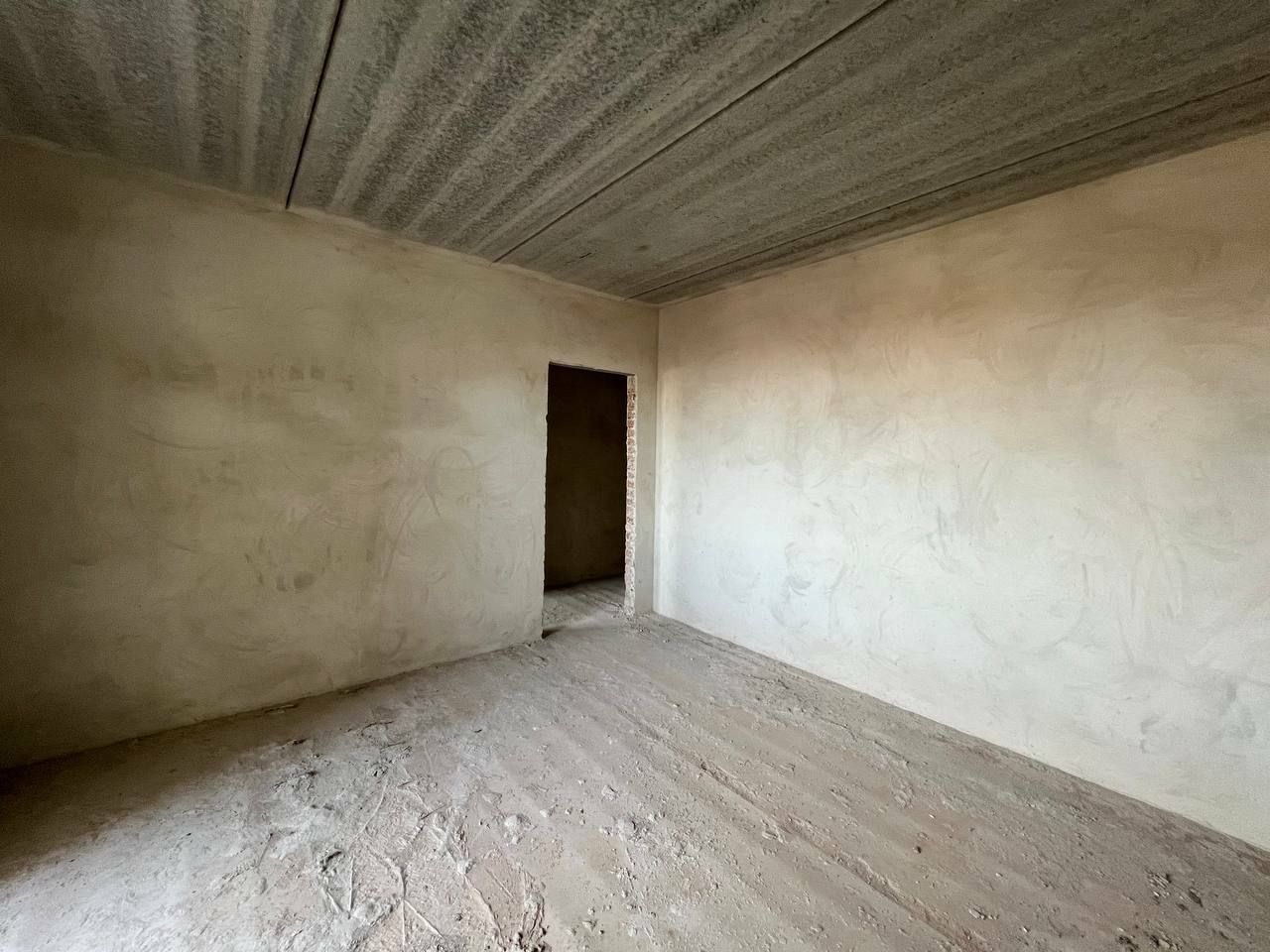 1835098893522742