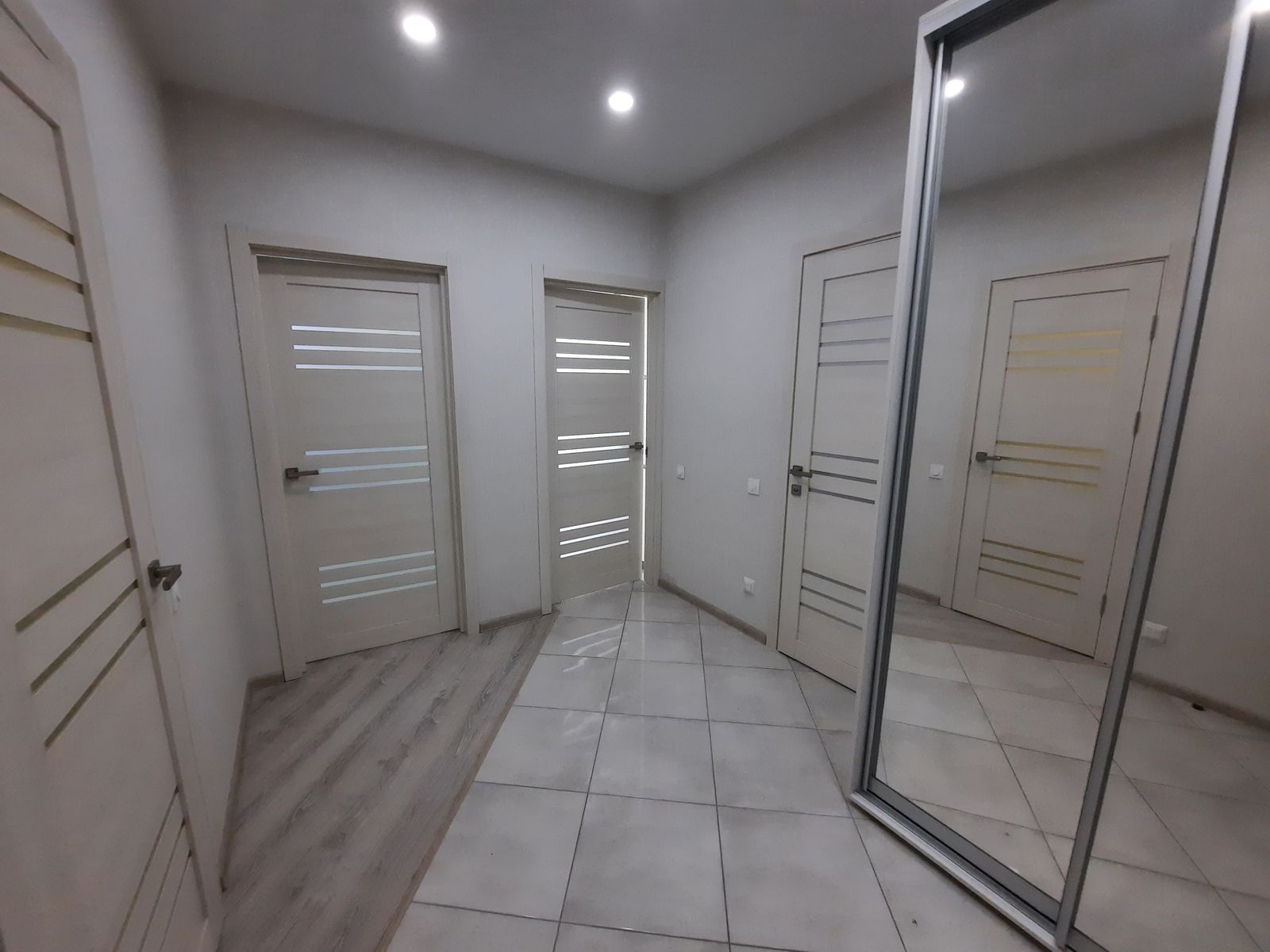 1837156189216742