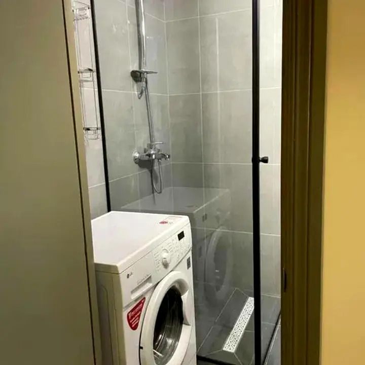 1842589452396746