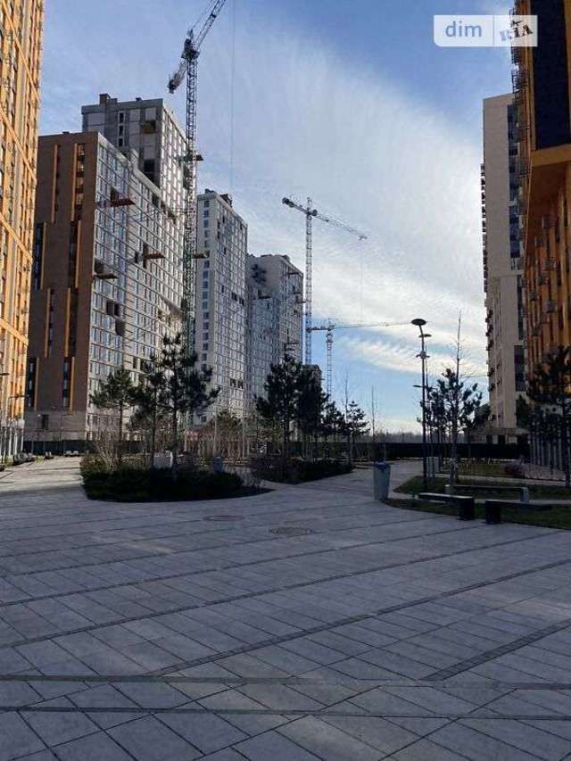 1833457326922747