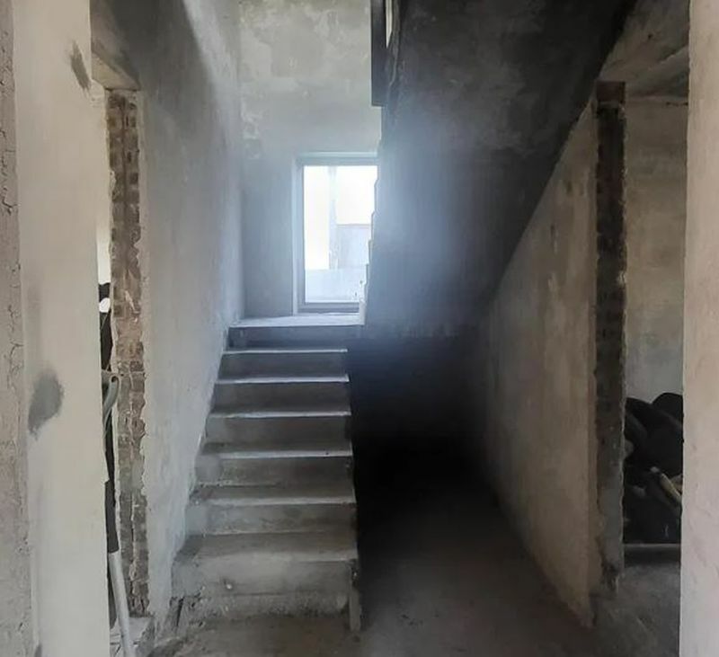 1837569337457749