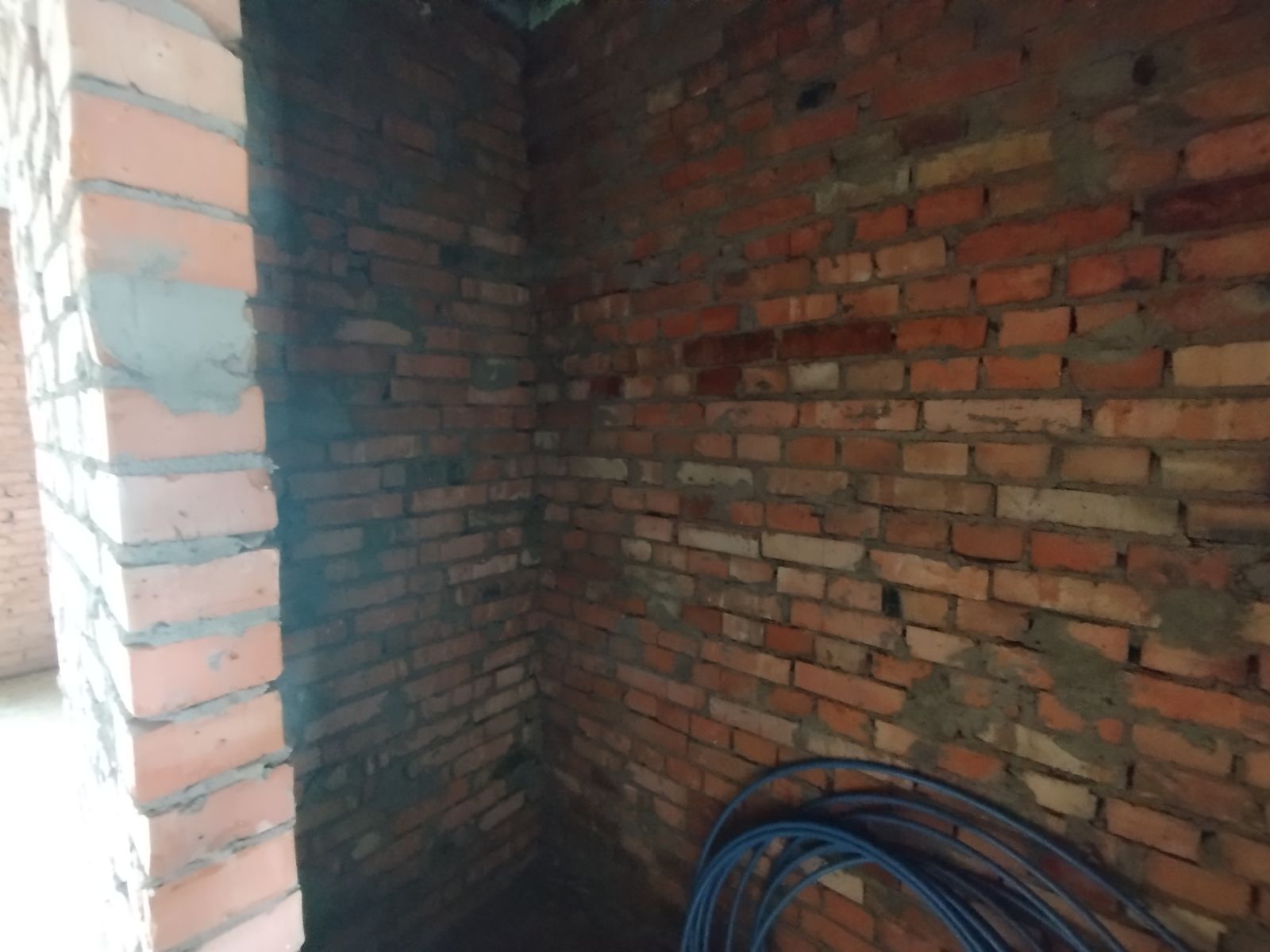 1833814473561075