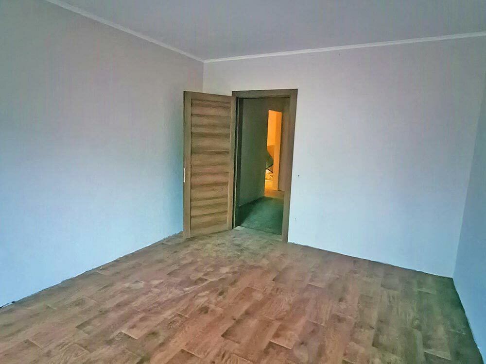 1837146499186075
