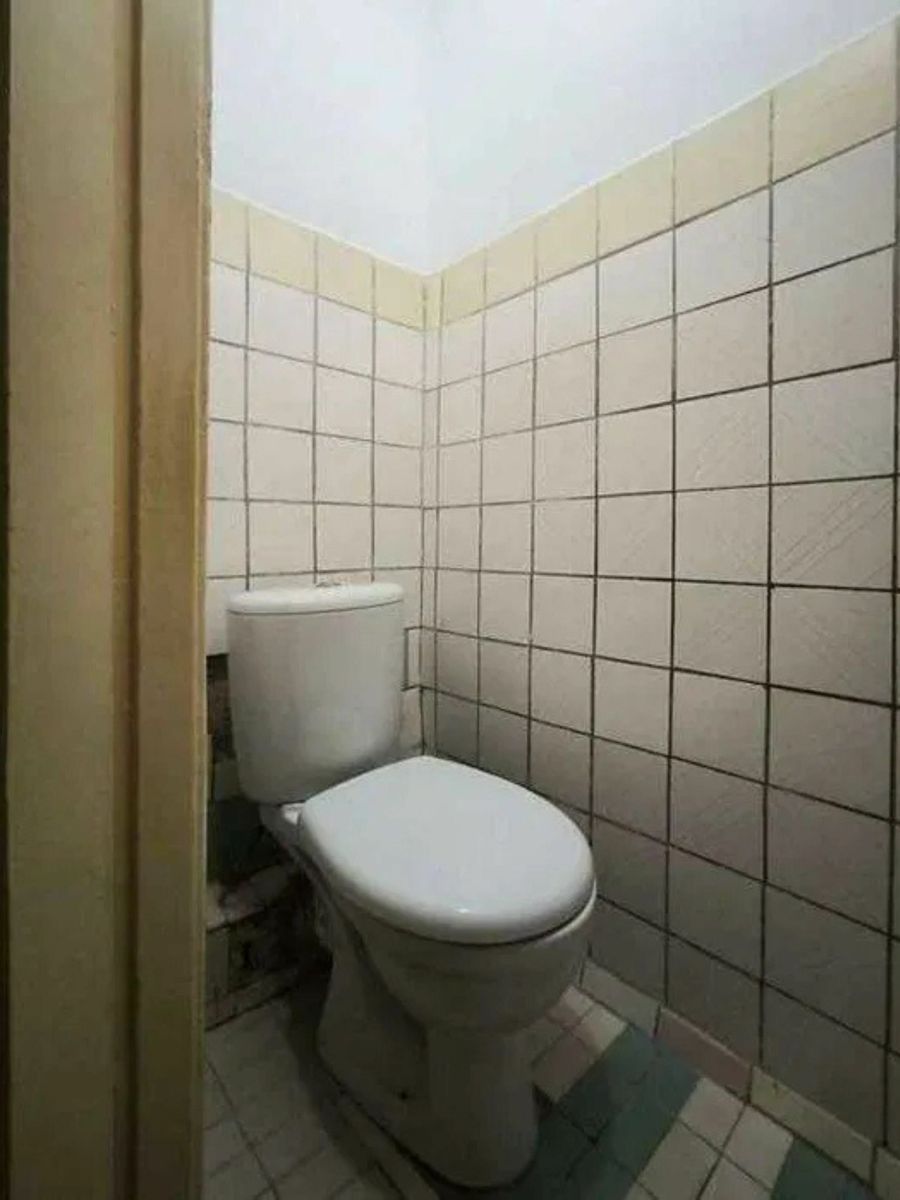 1832288817508750