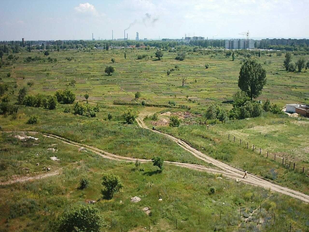 1827767845795752