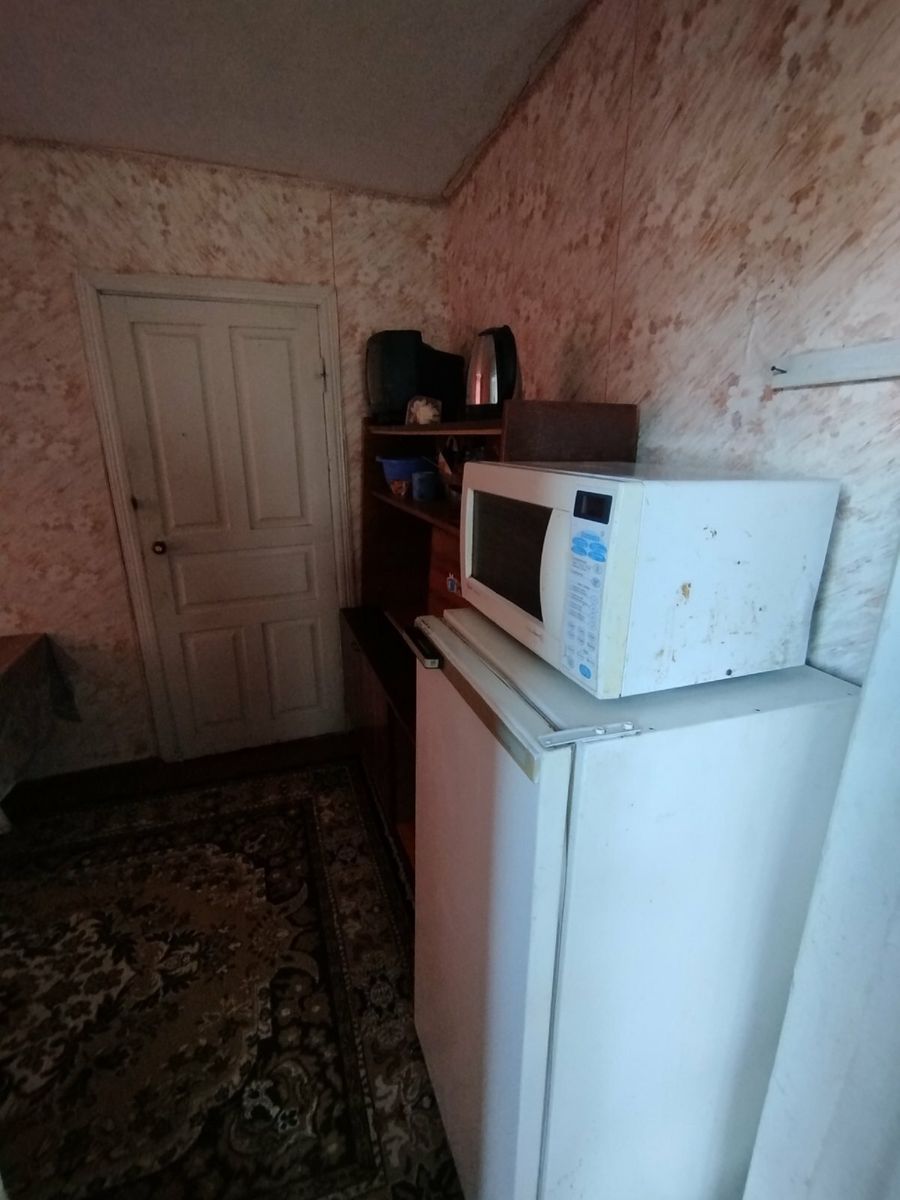1835706346088752