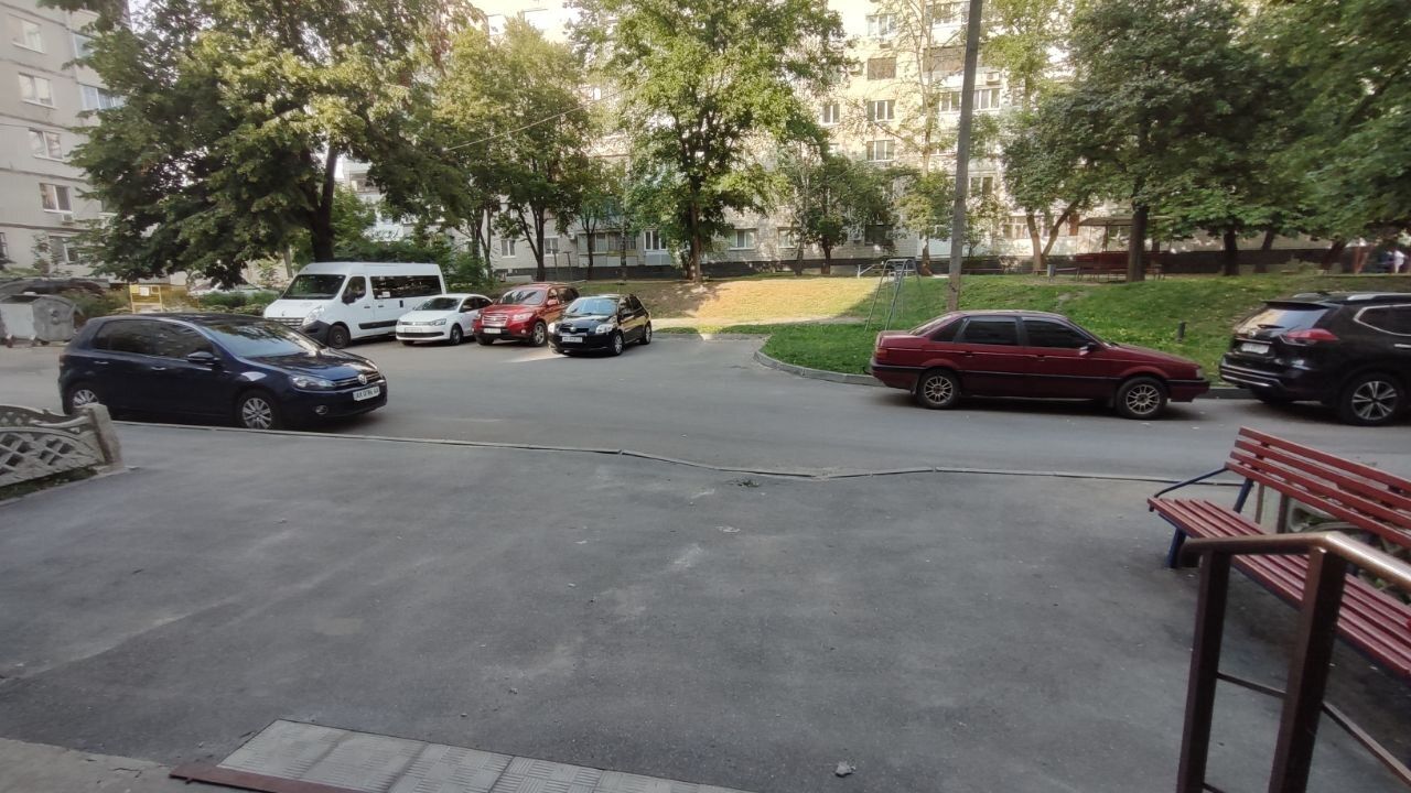 1842083971446752