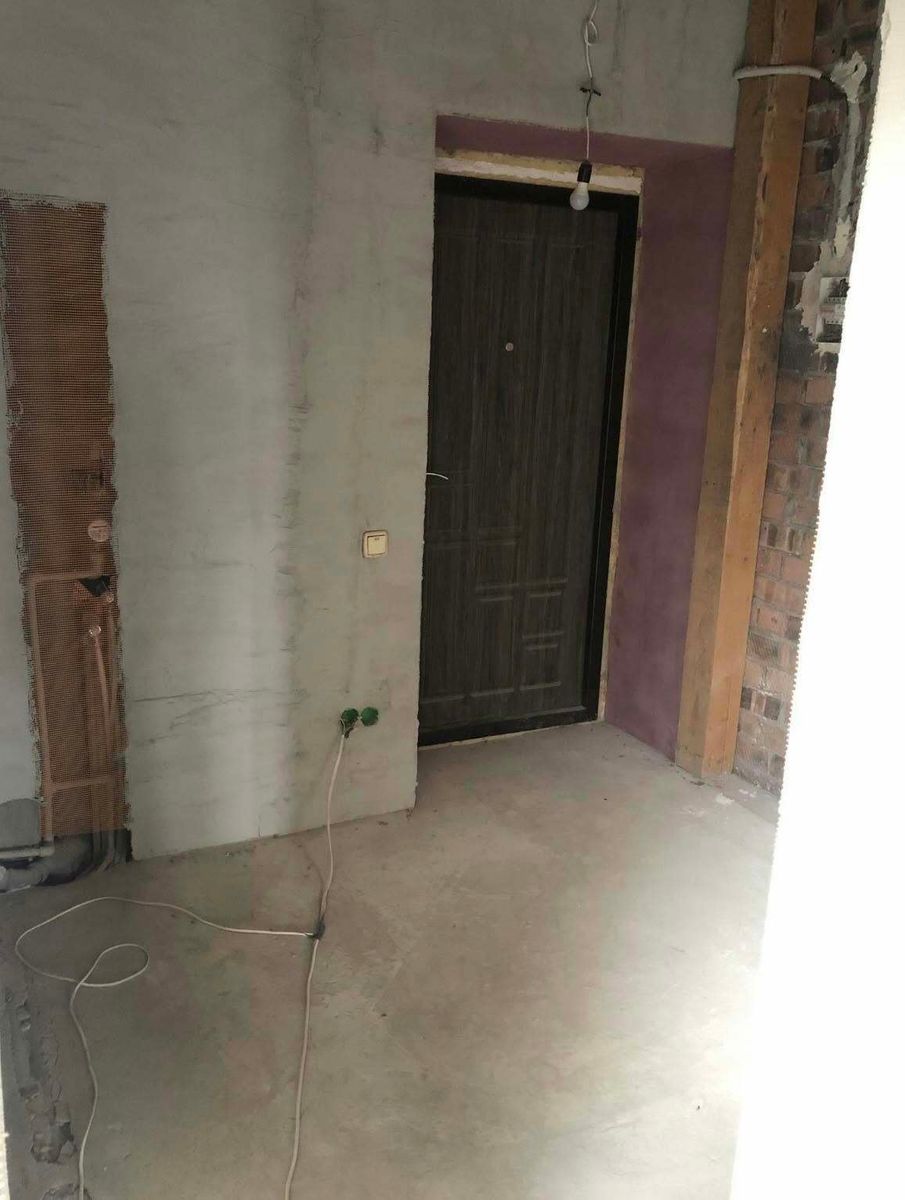 1838874486399753