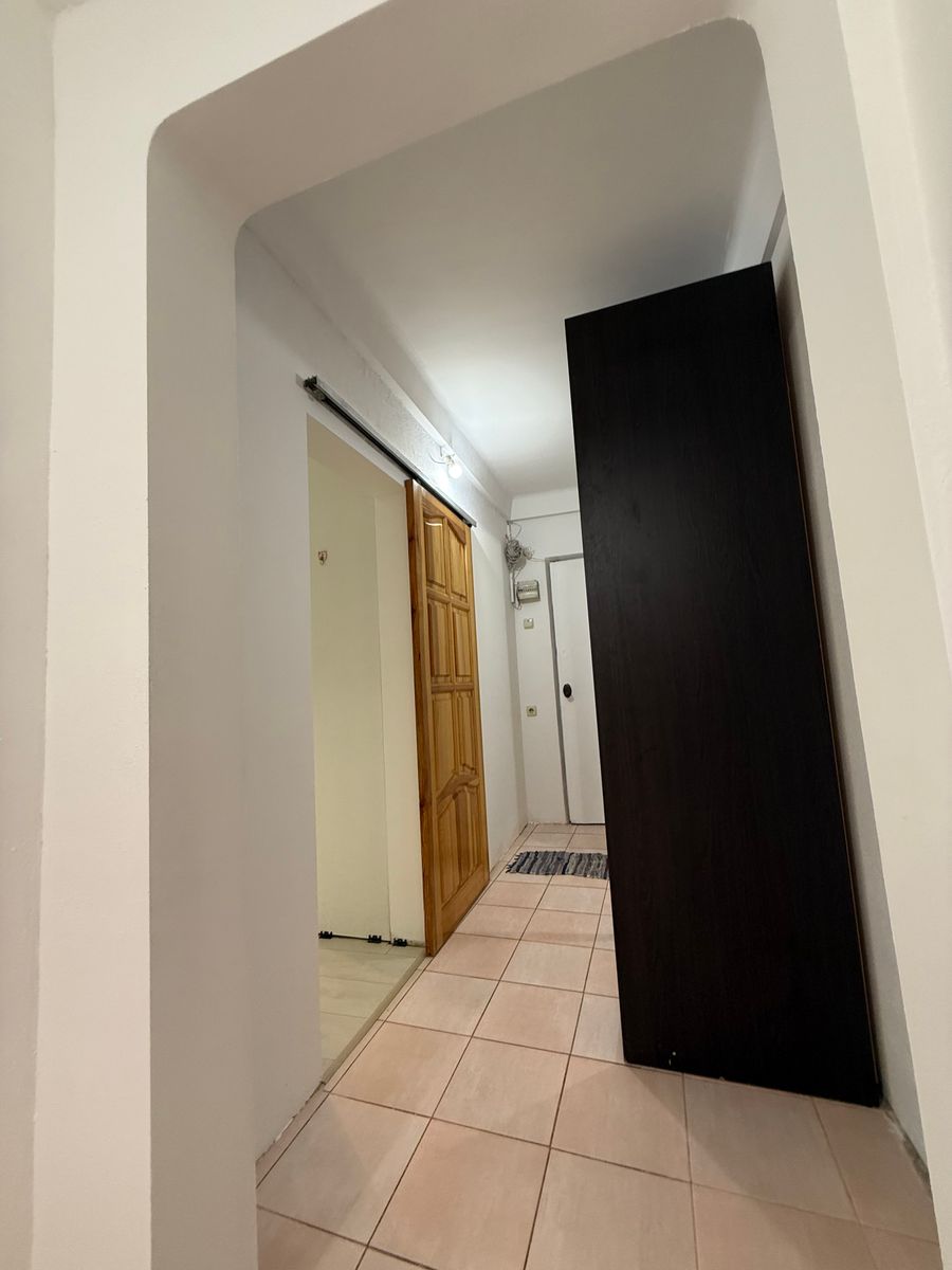 1835427526661754