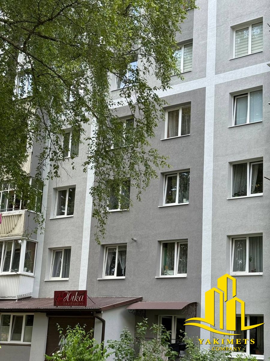 1835250749068756