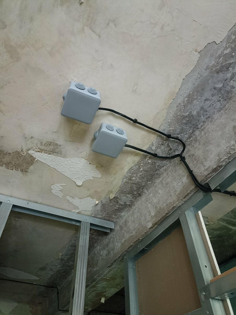 1833205695362757