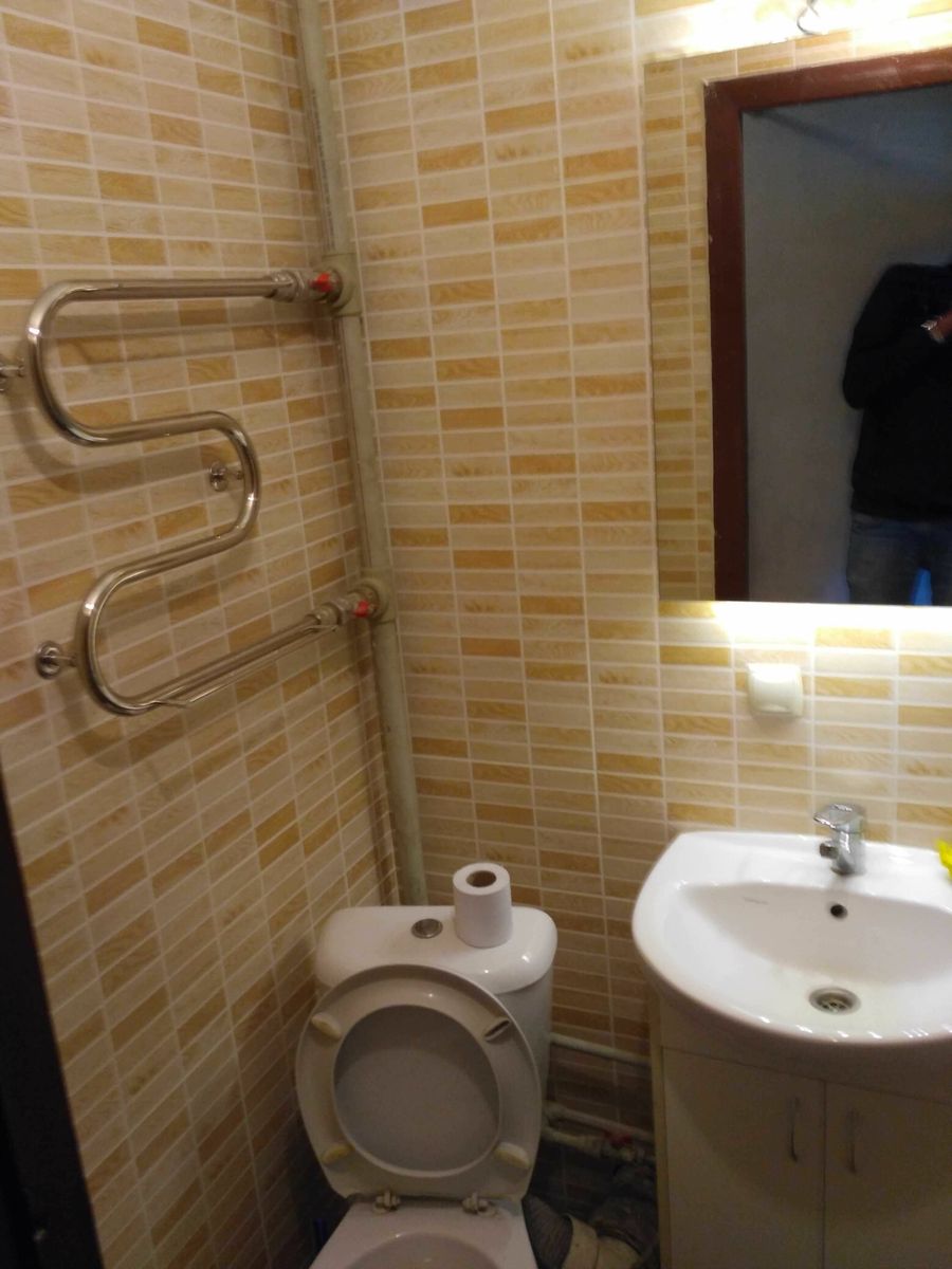 1831446708288758