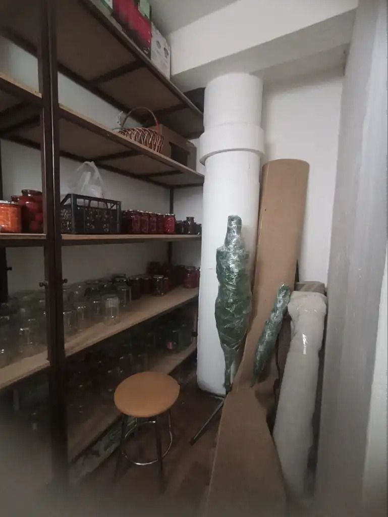 1834067670843758