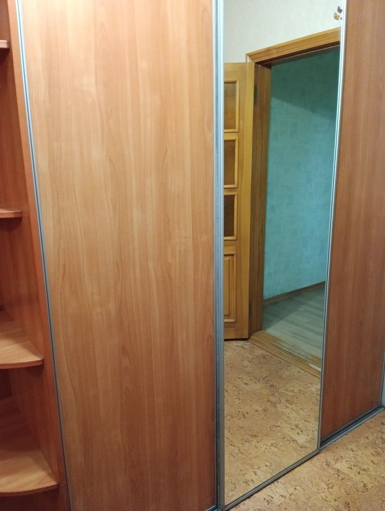 1841690487958076
