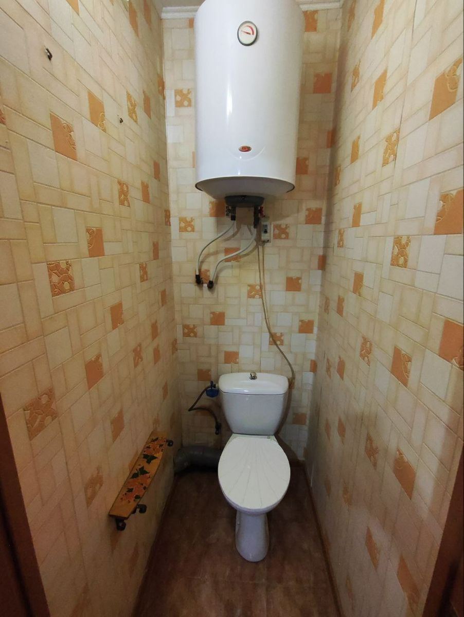 1832096487874760
