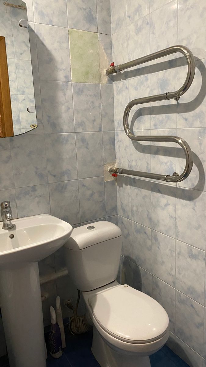 1835175929371760