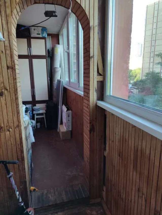 1837332682653760