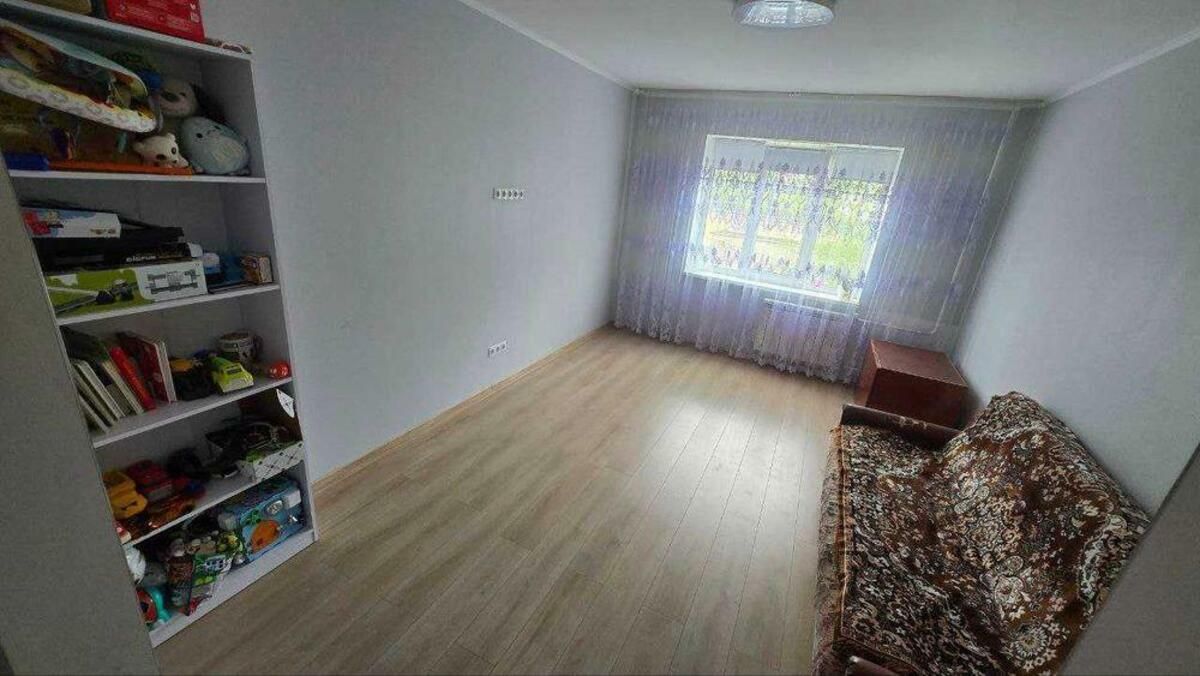 1835356848773761