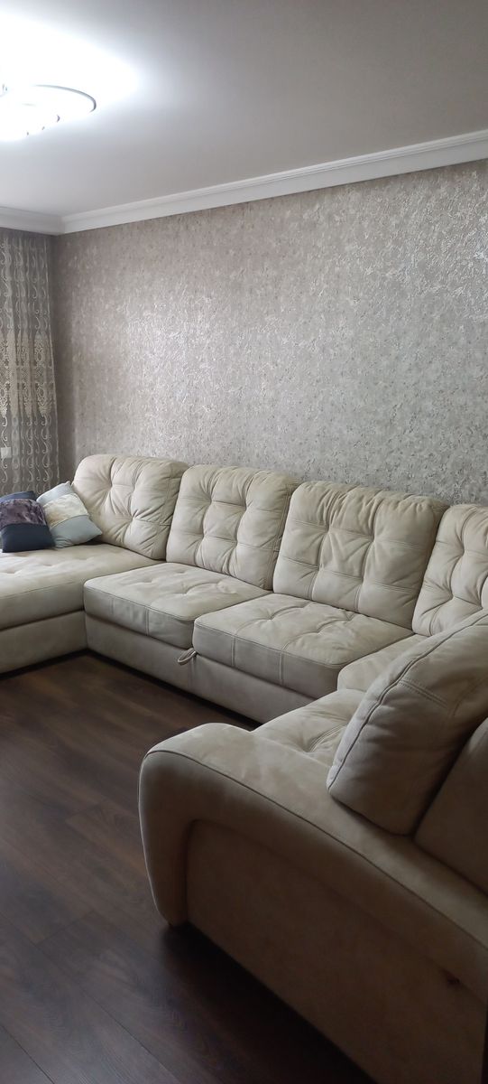 1837741838308761