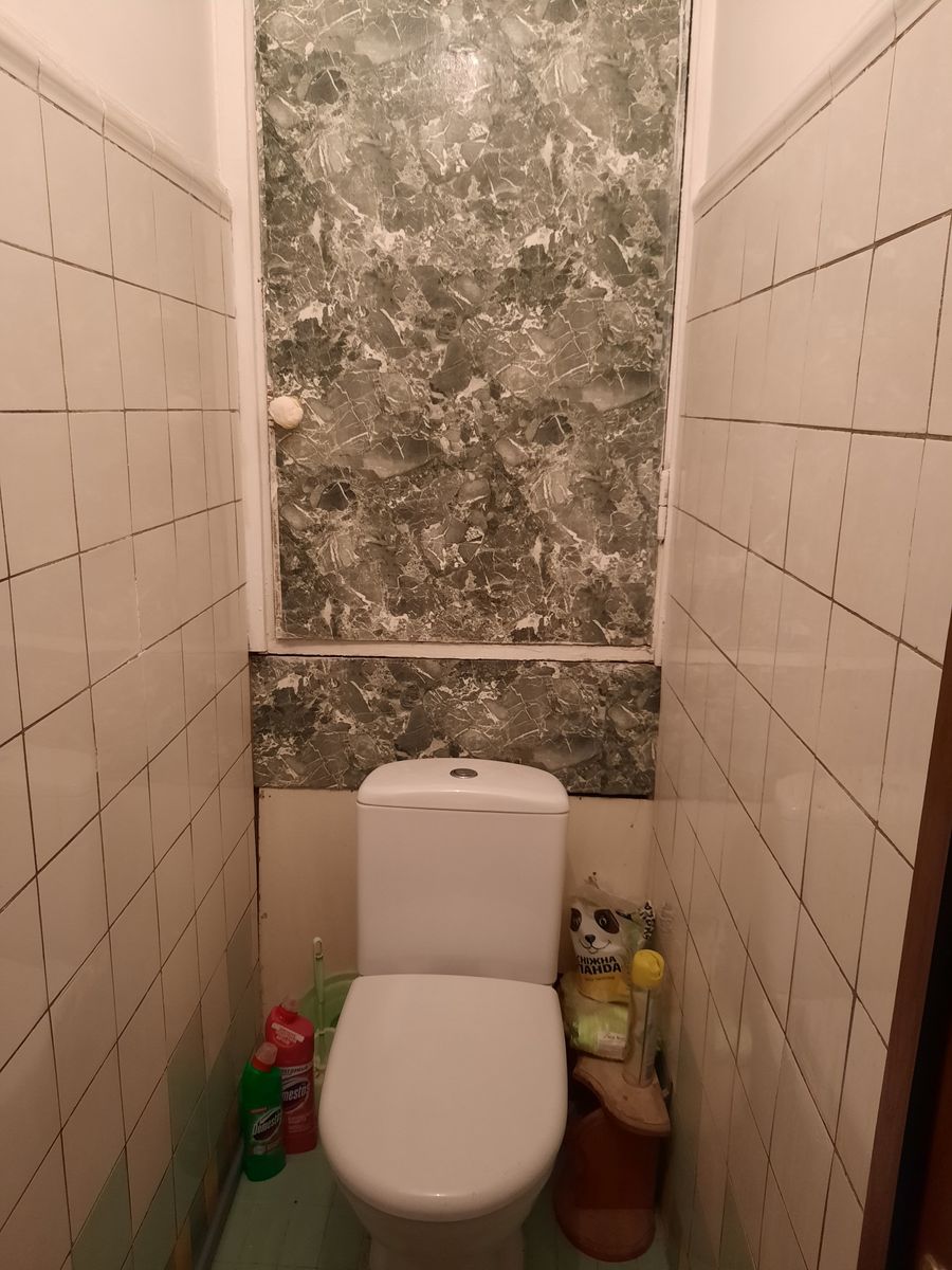 1732548117803763