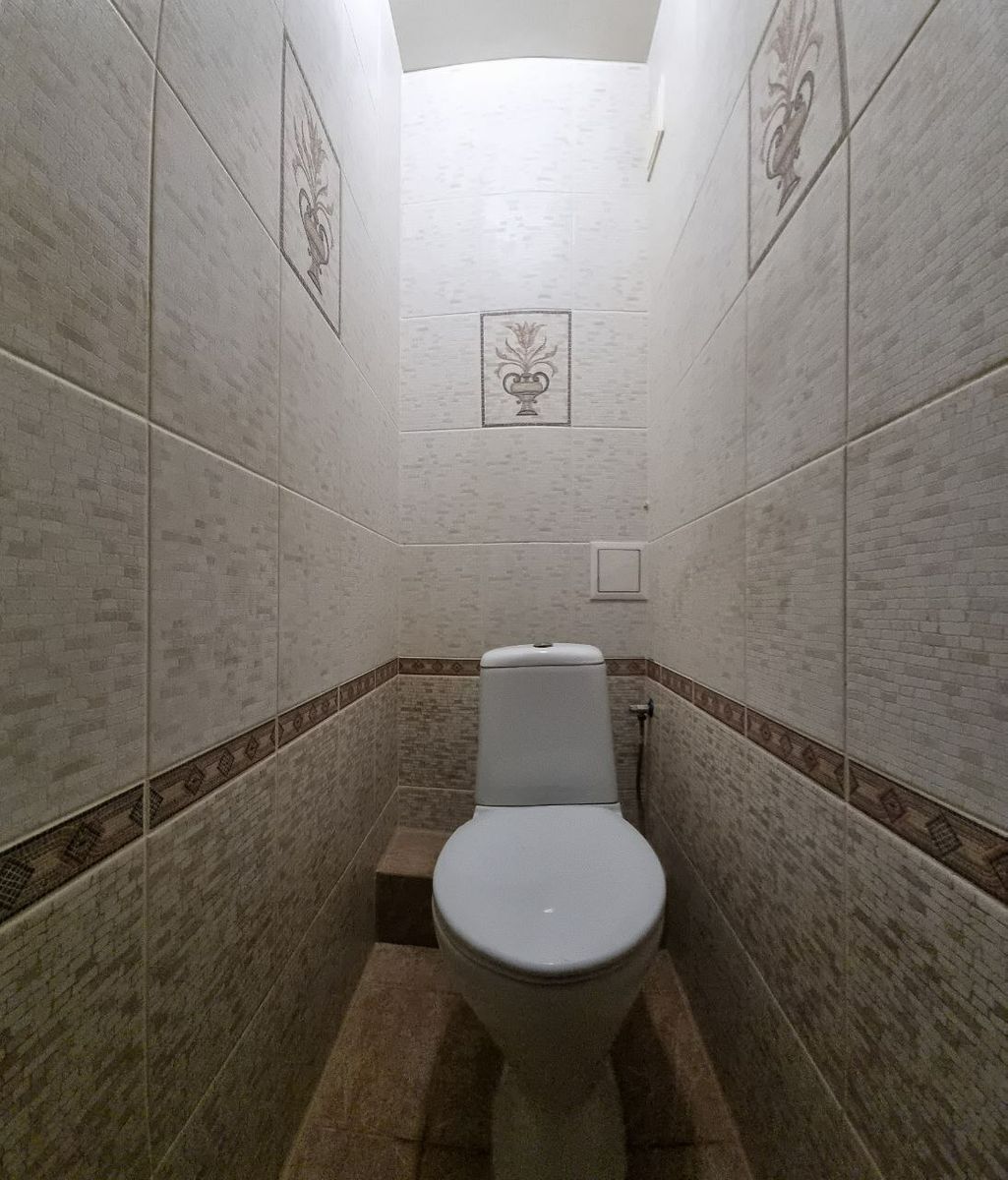 1834452200650763