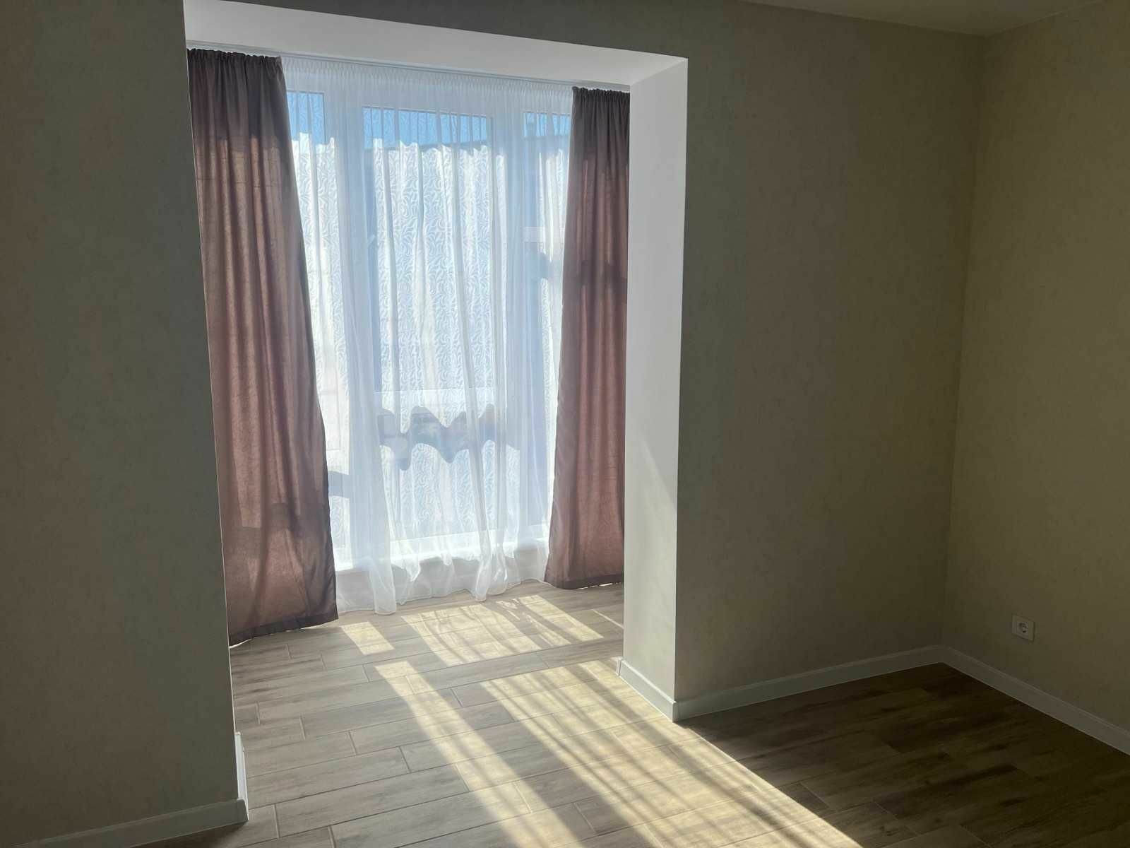 1837069578468763