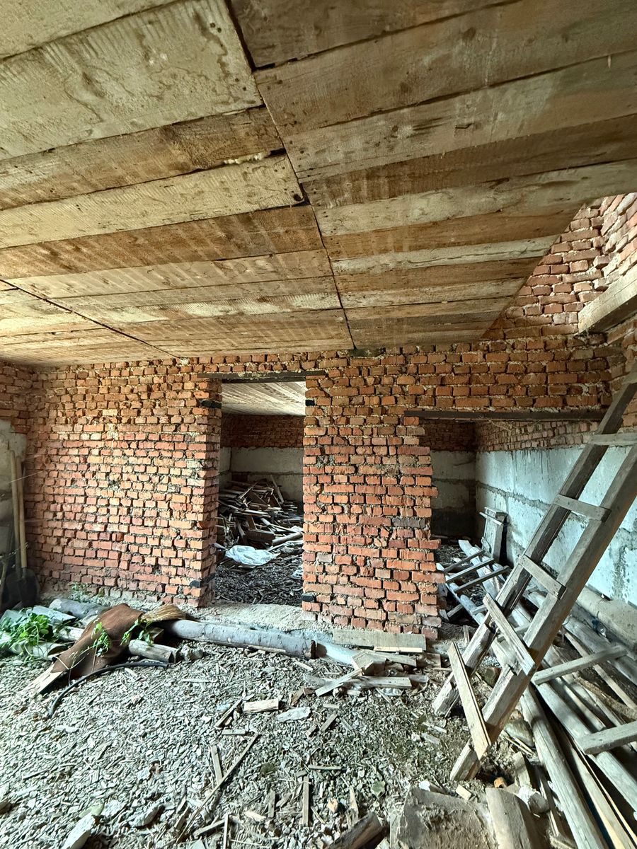 1837705474452763