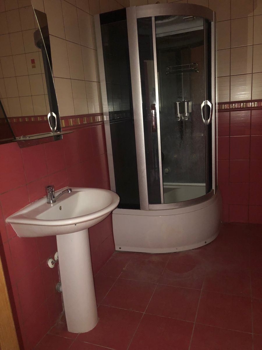 1835979564815764