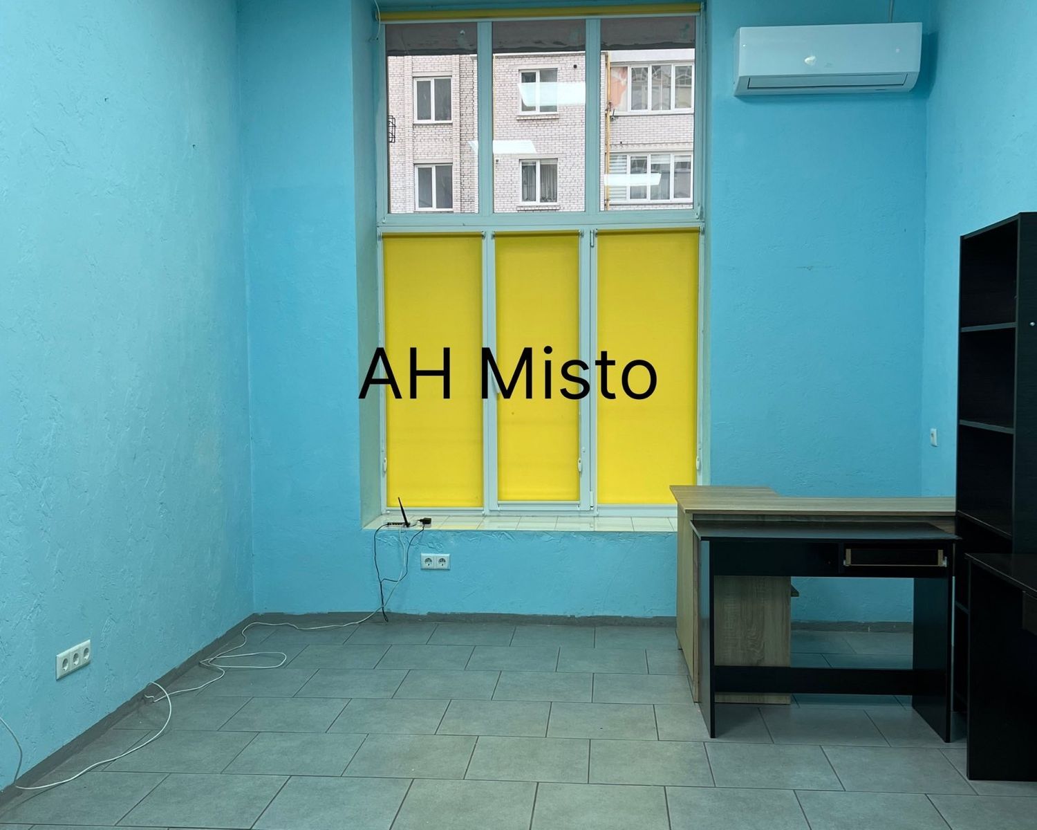 1838978118532764