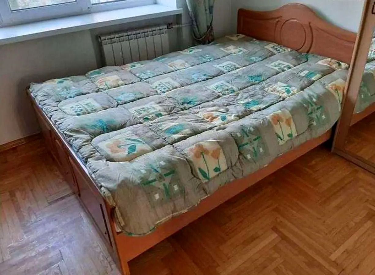 1834093933476765