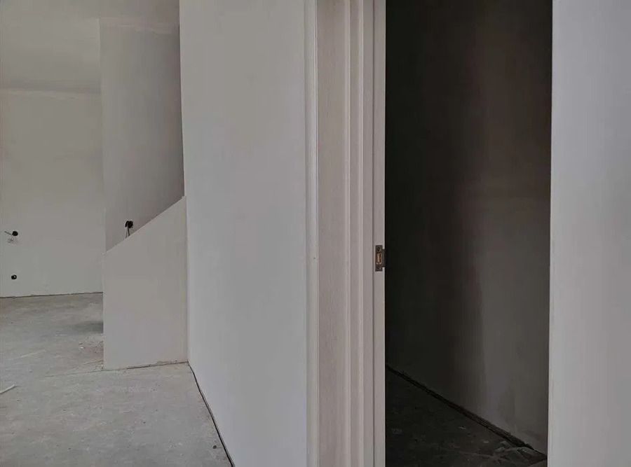 1835985802793765
